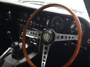 Bild 13/50 von Jaguar Type E 4.2 (1965)