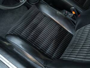 Image 31/50 de Porsche 911 SC 3.0 (1979)