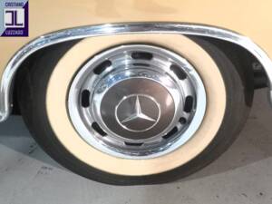 Afbeelding 18/43 van Mercedes-Benz 220 S Cabriolet (1959)