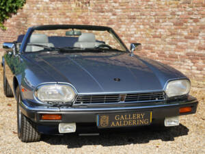 Image 28/50 de Jaguar XJS 5.3 V12 (1989)