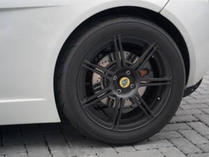 Image 49/50 of Lotus 2-Eleven GT4 (2009)