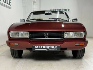 Image 12/25 of Peugeot 504 Convertible (1982)