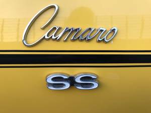 Image 14/20 of Chevrolet Camaro Convertible (1968)
