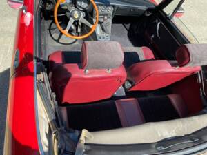 Image 32/50 de Alfa Romeo Spider Veloce 2000 (1973)