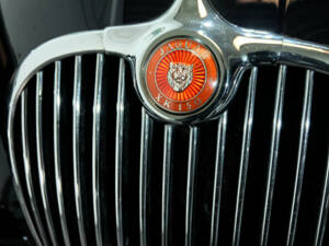 Image 7/22 of Jaguar XK 150 FHC (1958)