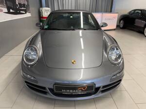 Image 4/18 of Porsche 911 Carrera S (2005)