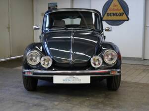 Image 4/34 de Volkswagen Beetle 1303 LS (1974)