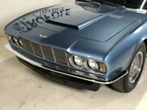 Immagine 6/27 di Aston Martin DBS V8 (1971)