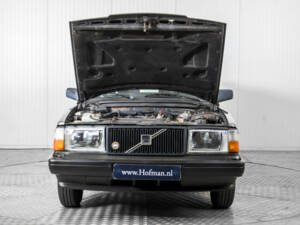 Bild 37/50 von Volvo 245 Super Polar (1993)