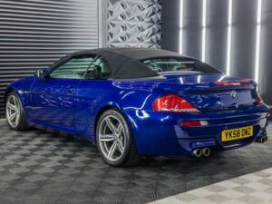 Bild 16/50 von BMW M6 (2008)