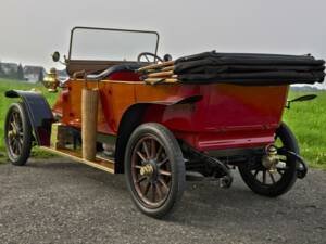 Image 23/50 of Renault Type DG (1913)