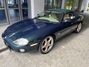 Image 7/20 de Jaguar XKR (2001)