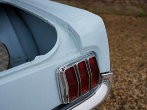 Image 43/50 of Ford Mustang 289 (1965)