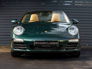 Image 15/53 of Porsche 911 Carrera 4S (2010)