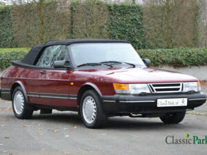 Image 24/50 de Saab 900 2.1 i 16V (1993)