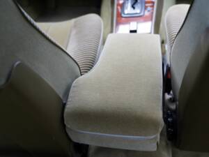 Image 17/19 of Mercedes-Benz 350 SE (1977)