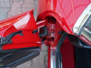 Image 47/50 of Alfa Romeo 2.0 Spider (1990)
