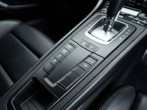 Imagen 28/51 de Porsche 911 Turbo (2014)