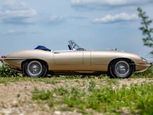 Bild 2/50 von Jaguar E-Type 3.8 (1963)