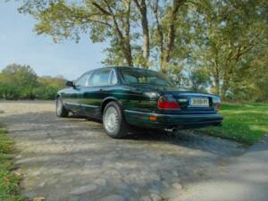 Immagine 70/76 di Jaguar XJ12 6.0 (1995)