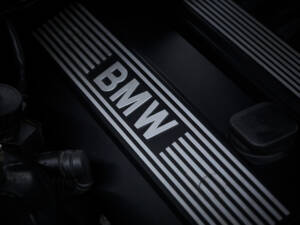 Bild 74/93 von BMW Z3 Coupé 2.8 (1997)