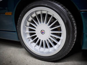Image 22/81 de BMW 850i (1991)