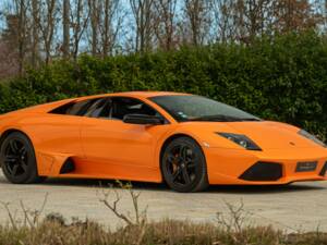 Image 2/50 of Lamborghini Murciélago (2003)