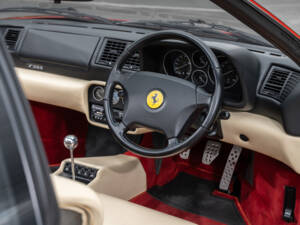 Immagine 13/50 di Ferrari F 355 GTS (1996)