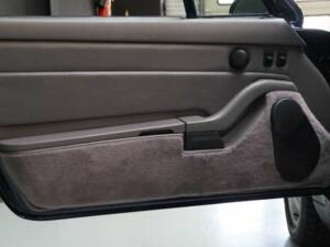 Image 7/50 of Porsche 911 Carrera (1995)