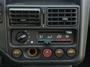 Imagen 43/50 de Peugeot 106 1.1 (2003)