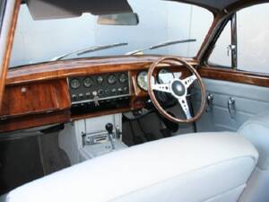 Image 3/14 de Jaguar Mk II 3.4 (1960)