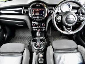 Bild 42/49 von Mini Cooper S (2017)