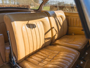 Image 11/45 de BMW 503 (1958)