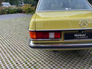 Bild 16/37 von Mercedes-Benz 280 E (1979)