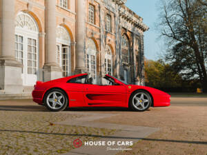 Bild 5/49 von Ferrari F 355 GTS (1996)