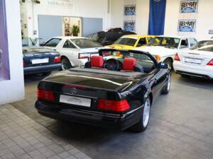 Imagen 13/41 de Mercedes-Benz SL 500 (1997)