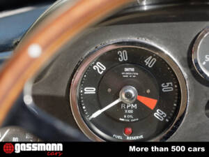 Image 11/15 of Aston Martin DB 5 (1965)