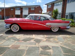 Afbeelding 2/52 van Buick Special Riviera Coupé (1958)