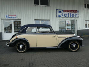 Afbeelding 8/25 van Mercedes-Benz 220 Cabriolet B (1952)
