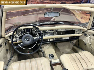 Imagen 29/46 de Mercedes-Benz 280 SL (1970)