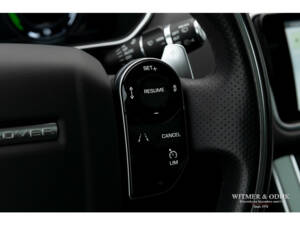 Image 30/40 of Land Rover Range Rover Sport P400e PHEV (2019)