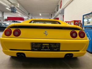 Image 14/18 of Ferrari F 355 Spider (1998)