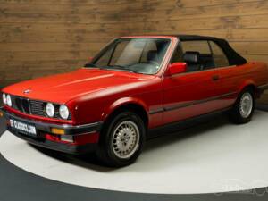 Image 8/19 de BMW 325i (1987)