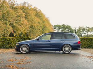 Image 19/99 de ALPINA B10 3.3 Touring (2001)