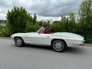 Image 10/52 of Chevrolet Corvette Sting Ray Convertible (1963)