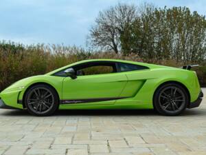 Image 5/50 of Lamborghini Gallardo LP 570-4 Superleggera (2011)