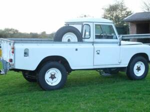 Image 5/50 of Land Rover 109 (1983)