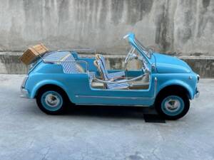 Immagine 4/7 di FIAT Ghia 500 Jolly (1967)