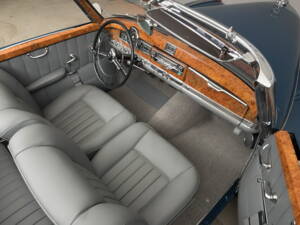 Bild 27/44 von Mercedes-Benz 300 S Cabriolet A (1953)
