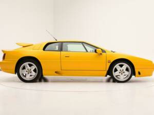 Image 2/33 de Lotus Esprit S4 (1993)